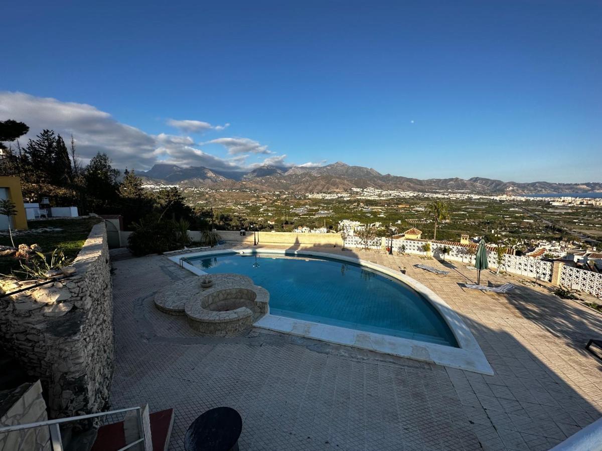 Villa Carmen Nerja Extérieur photo